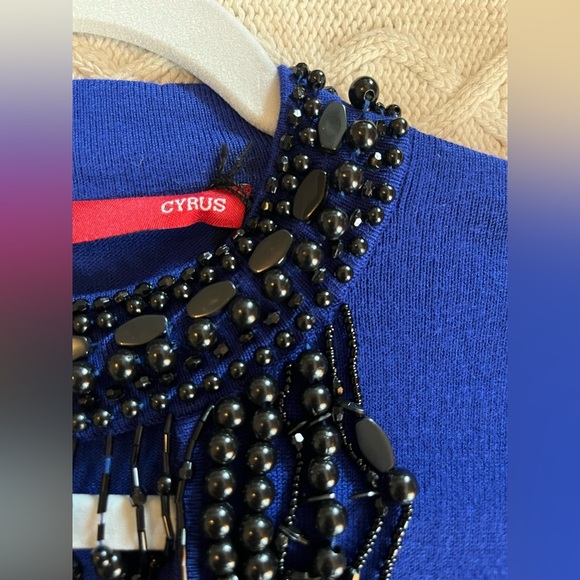 NEW! Cyrus Rich Blue Viscose Top With Jeweled Neckline Women’s Size Large - Picture 10 of 15